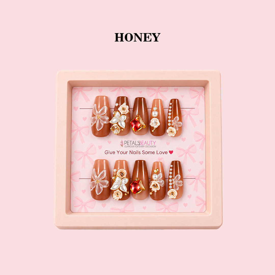 PRESS-ON NAILS