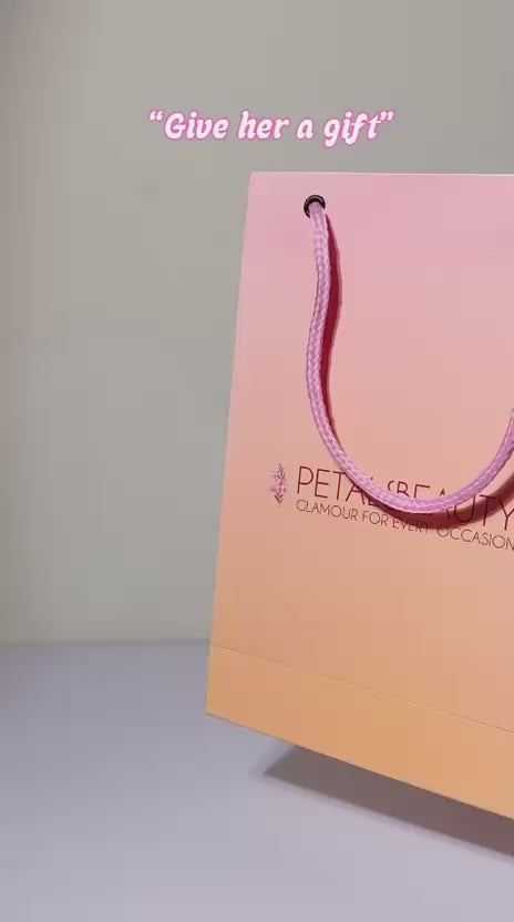 Petals Beauty shopping bag