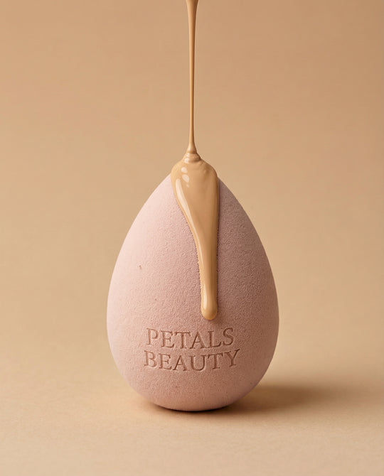 Teardrop beauty blender sponge for blending foundation and BB cream